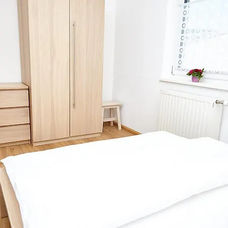 公寓 Krug-apartments *